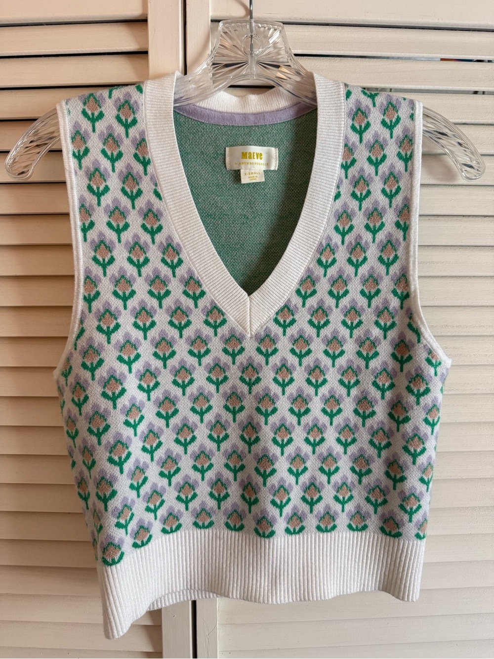 Anthropologie Green and Cream Floral-Pattern V-Neck Sweater Vest